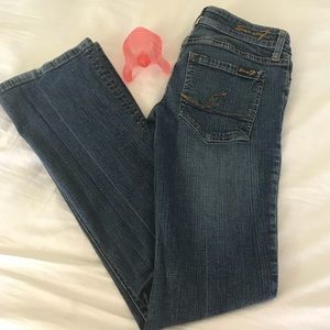 1 pair of Super Low Stretch, Seven7 Jeans.