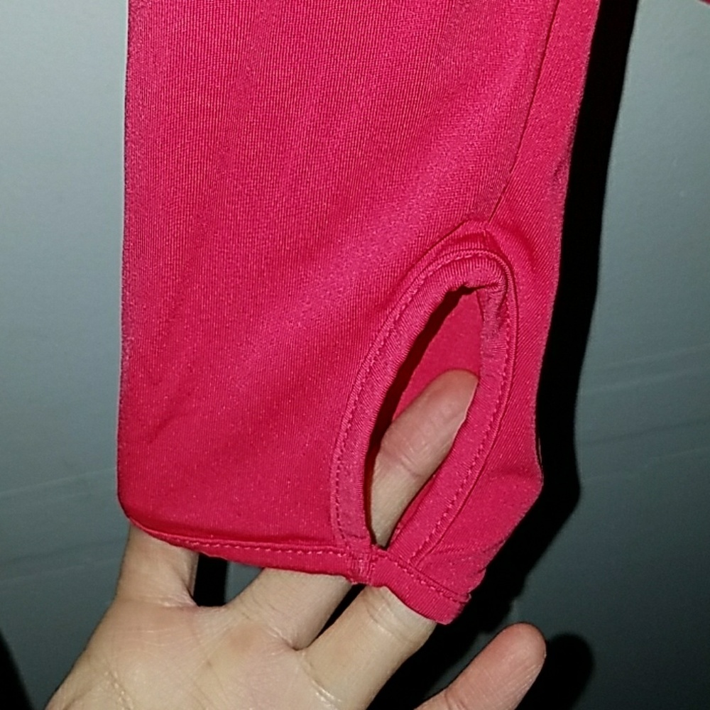 Active Top - Picture 2 of 3