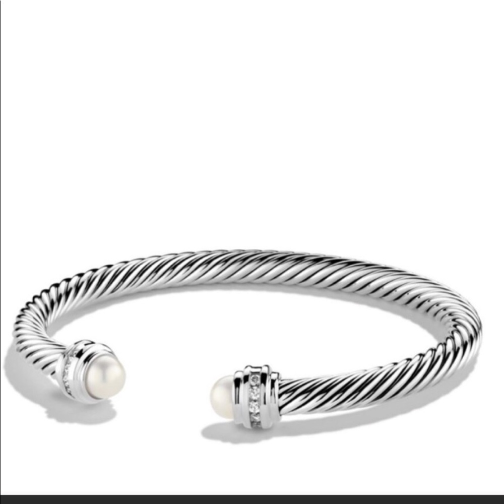 Authentic David Yurman Pearl Bracelet