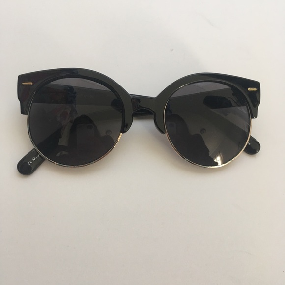 Sunglasses - Picture 1 of 3