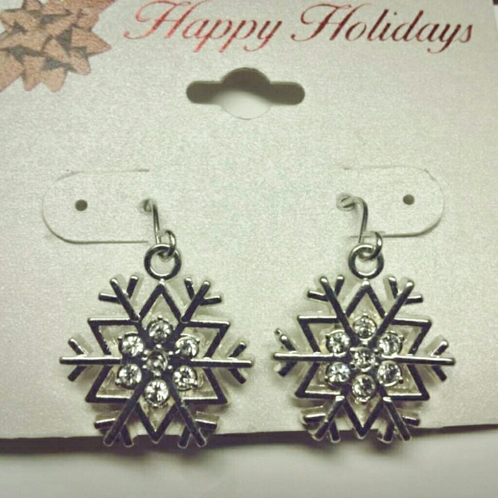 New snowflake fashion earrings