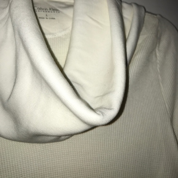 Calvin Klein Performance - Picture 3 of 3