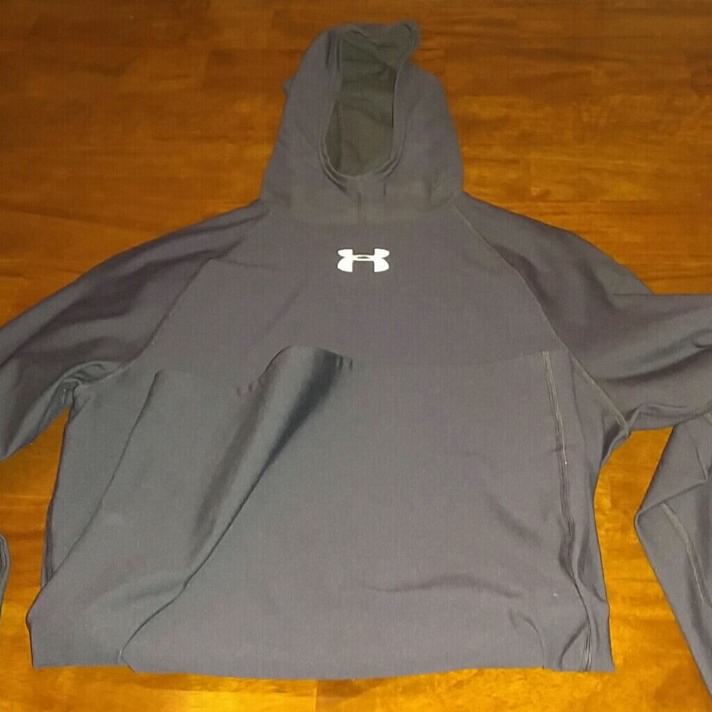 Pull over under armour