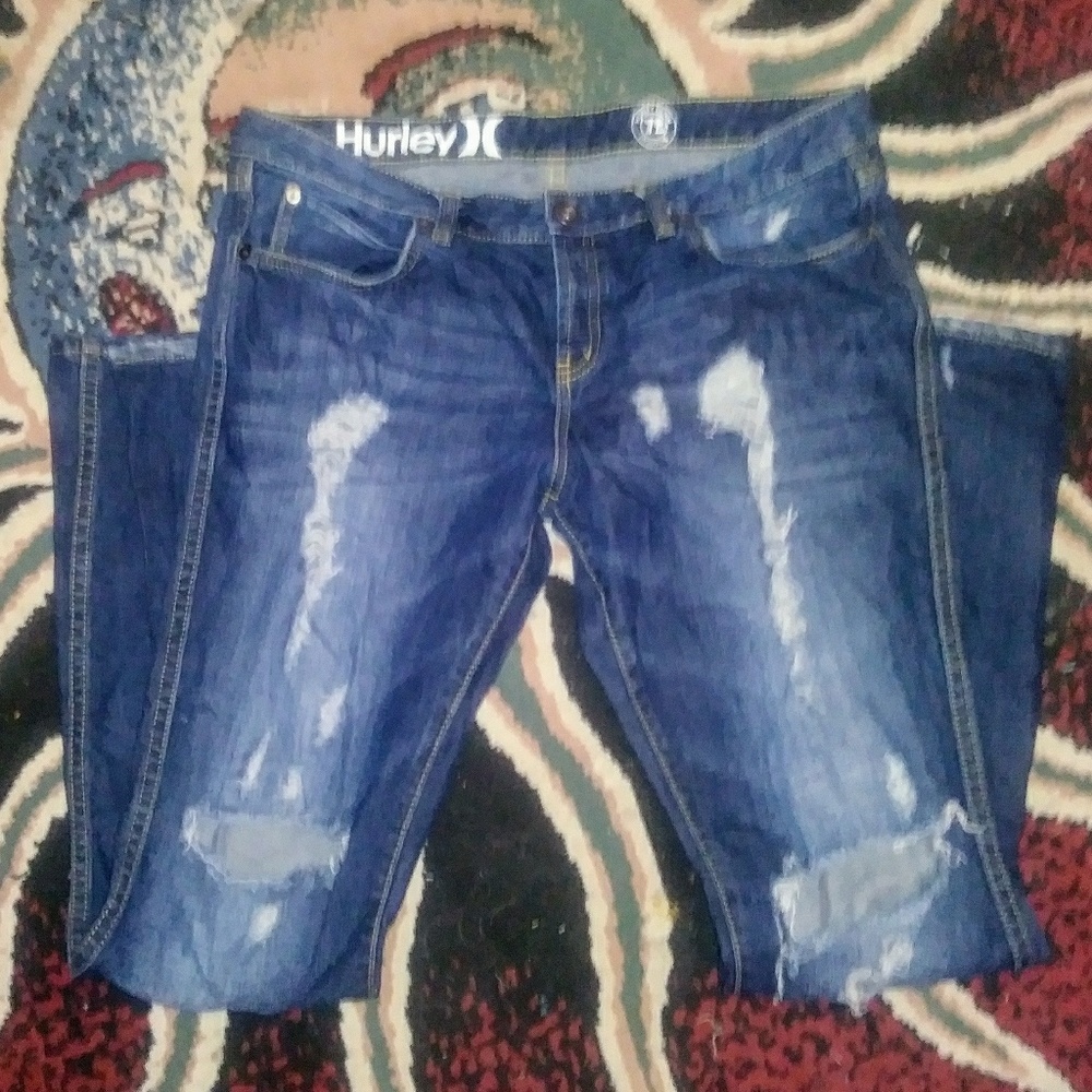 Hurley destroyed jeans sz 31