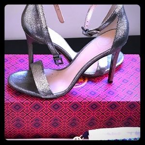 Tory burch heels