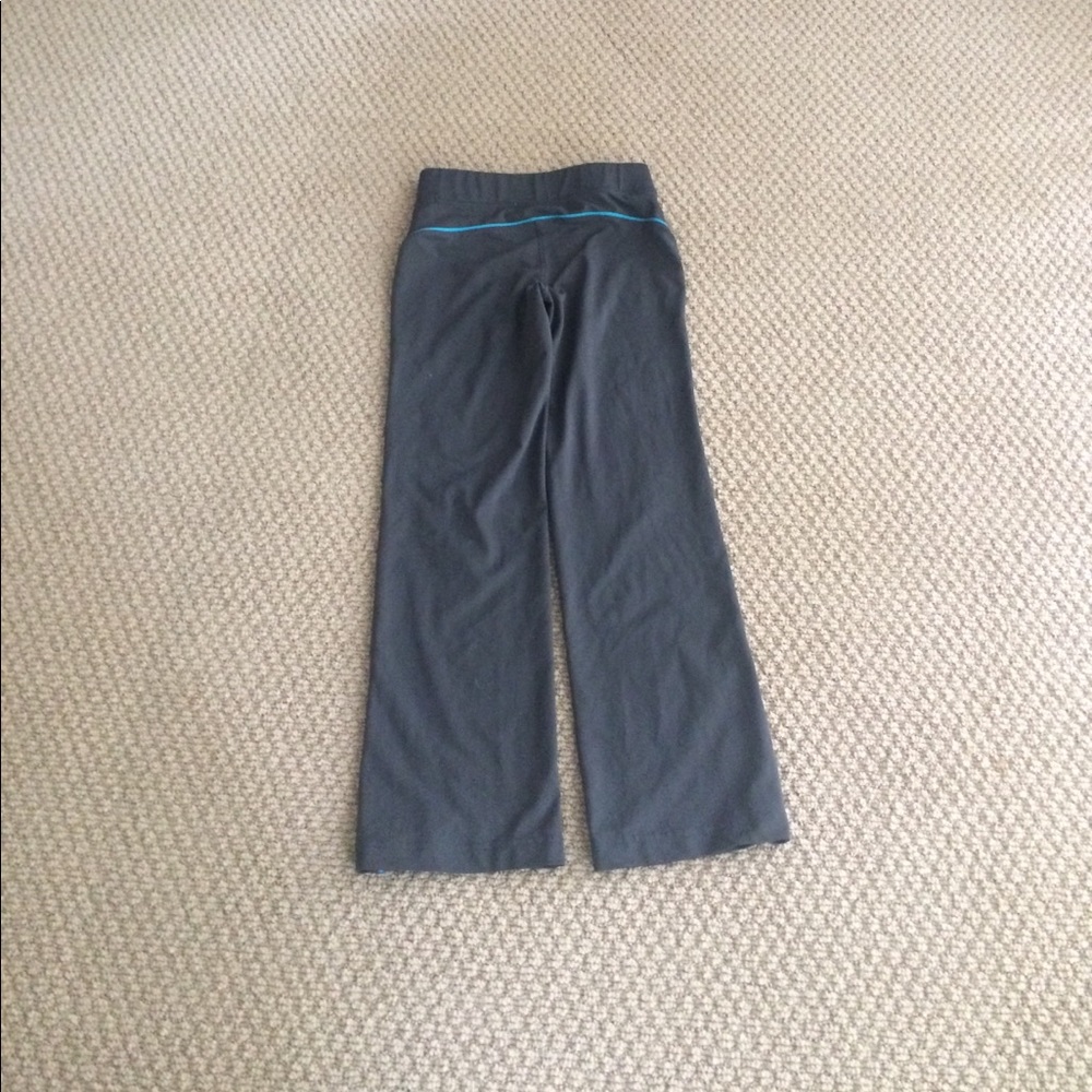 ✨SALE✨67% OFF!! Fila leggings