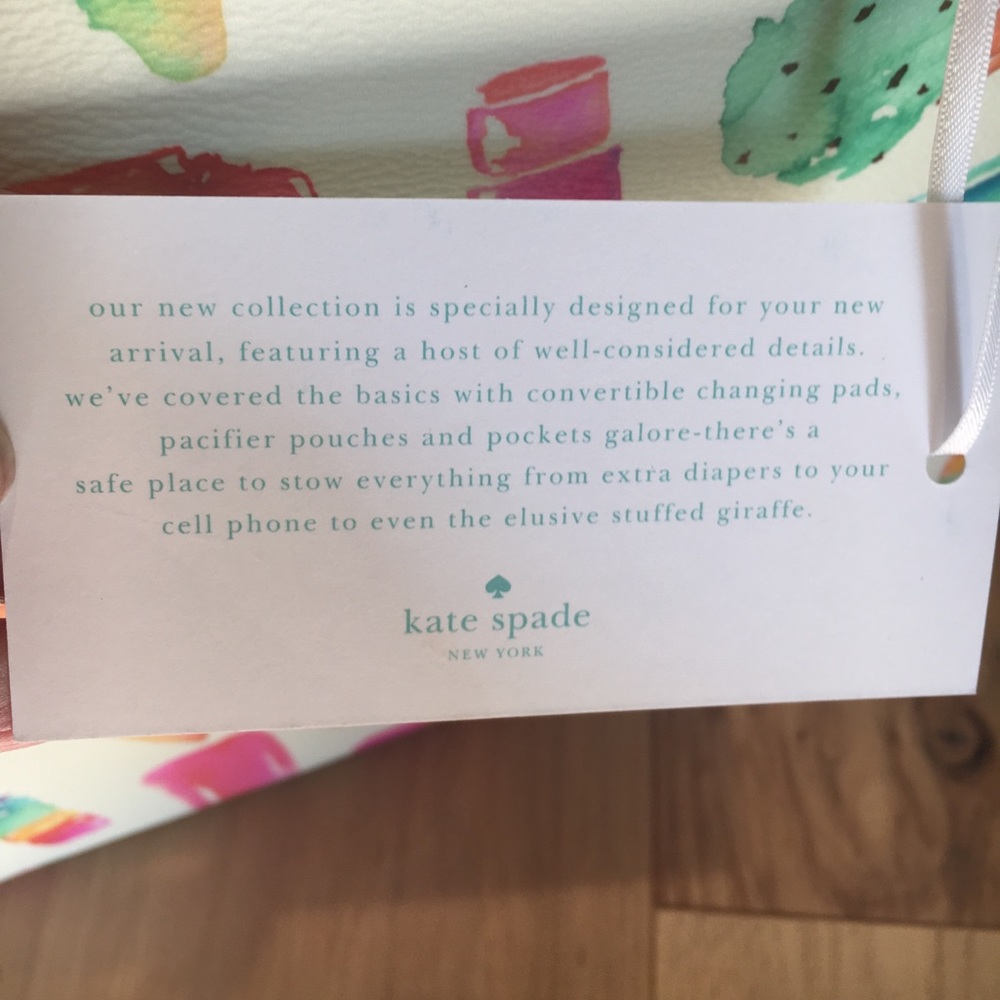 NWT - Kate Spade Diaper Bag - Super Cute! - Picture 5 of 6