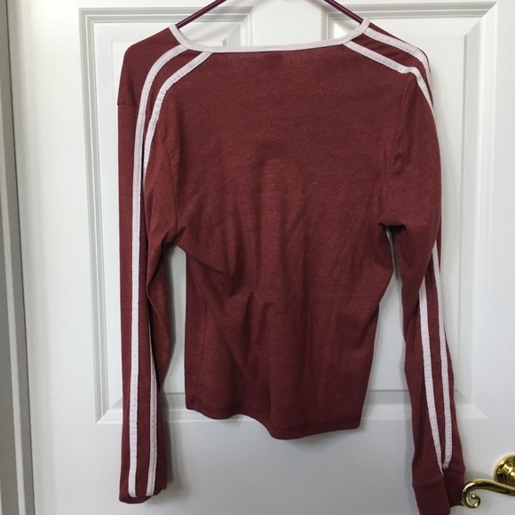 Maroon long sleeved shirt from PacSun - Picture 3 of 3