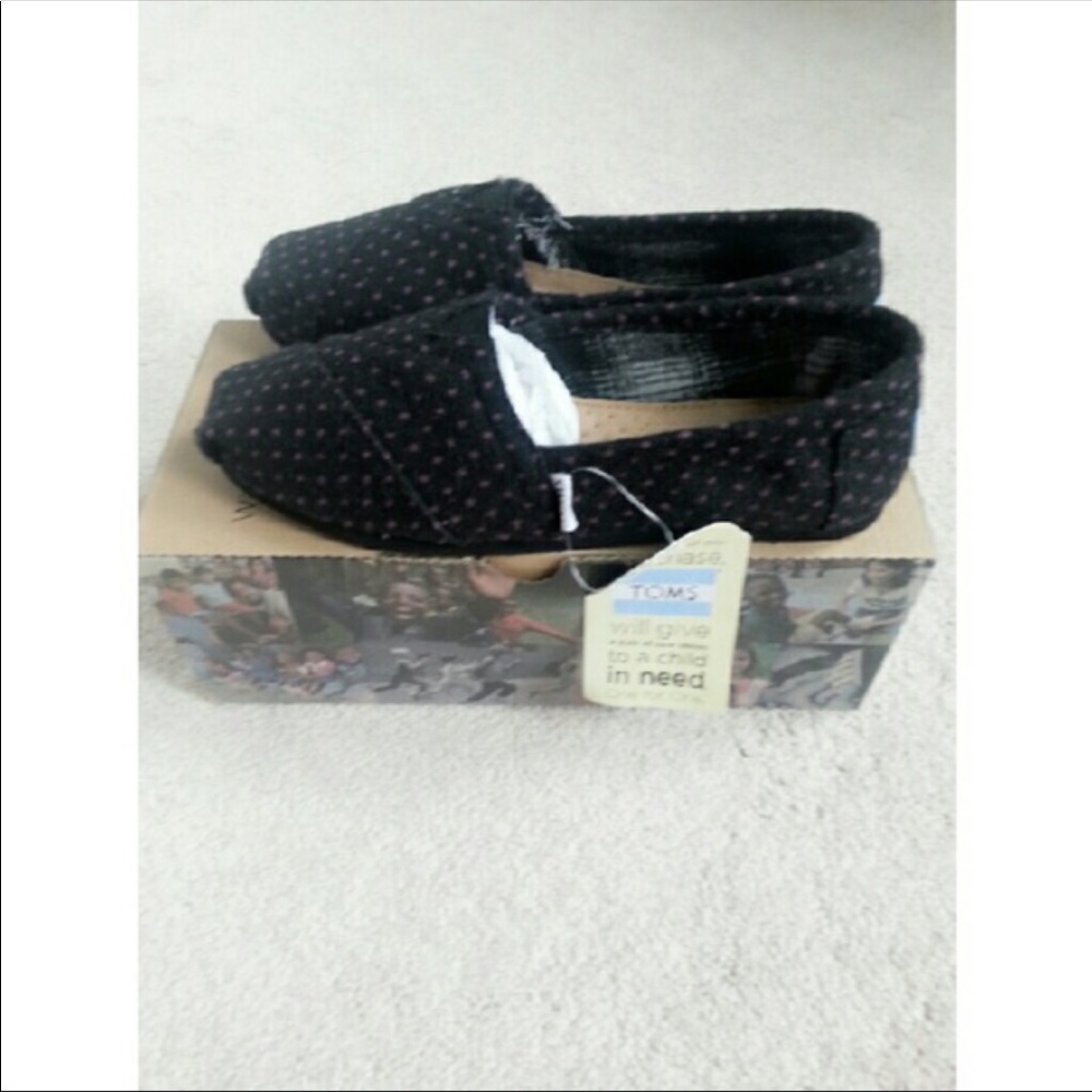 New Toms Flats