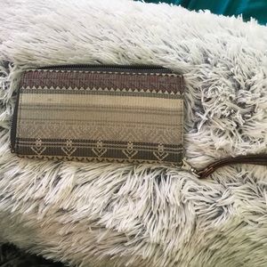 Aztec print wallet 🌴