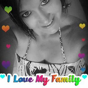 Meet your Posher, Holly