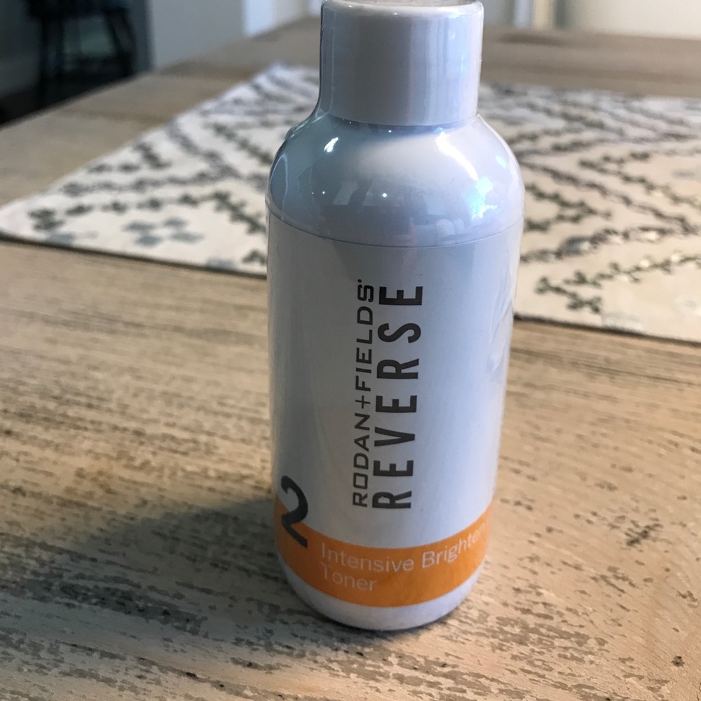 Rodan and Fields Reverse Brightening Toner