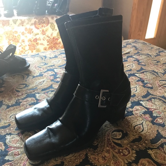 WORTHINGTON SUPER CUTE HALF BOOT, EUC!!! - Picture 3 of 3