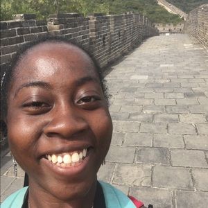 Meet your Posher, Ebony