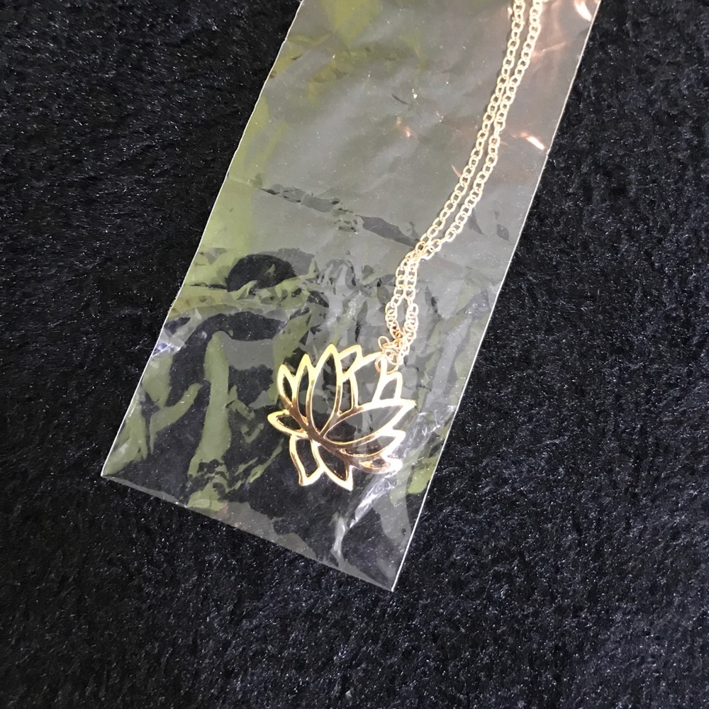 Lotus flower necklace