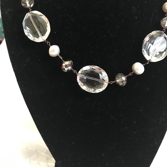 Beautiful Clear Faceted Bead Necklace - Picture 2 of 3