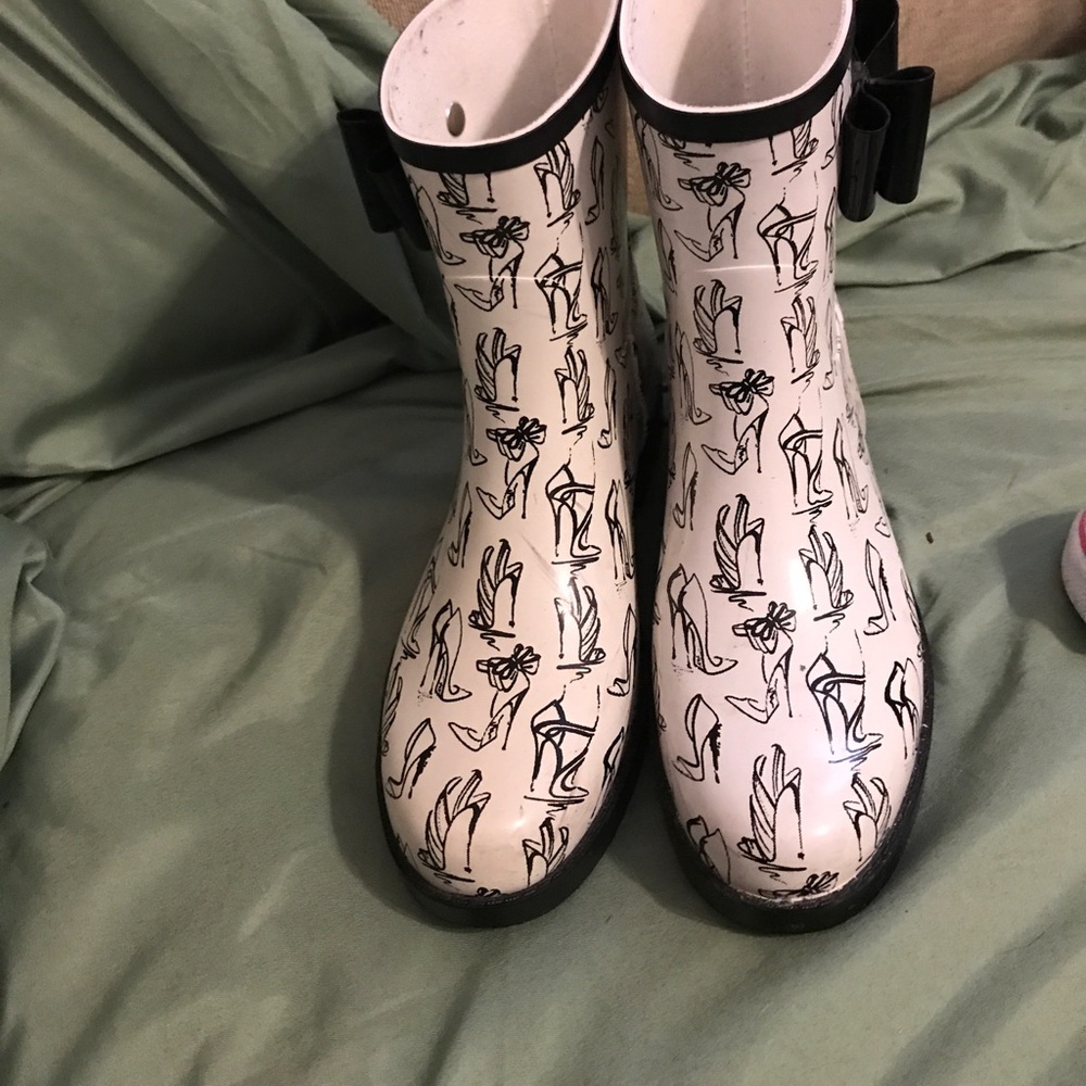 Rain boots