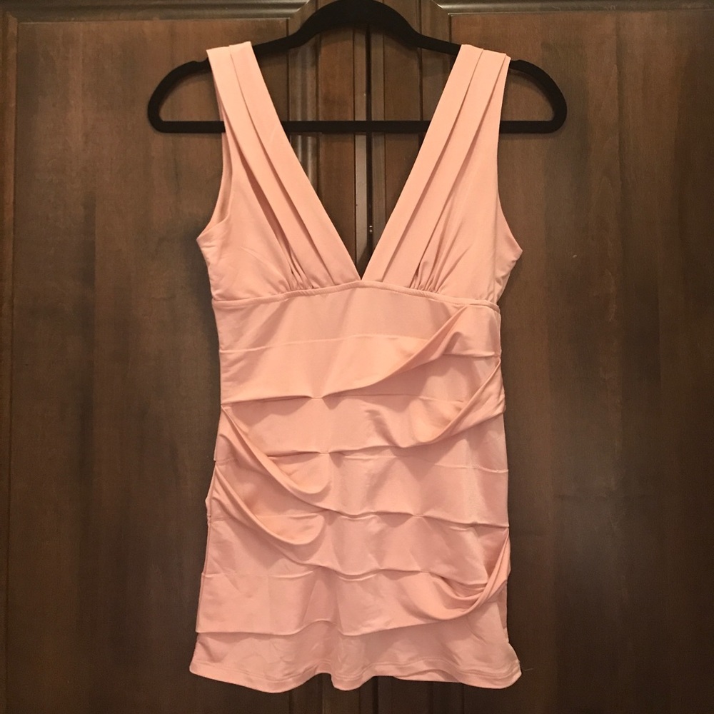 Pink fitted top