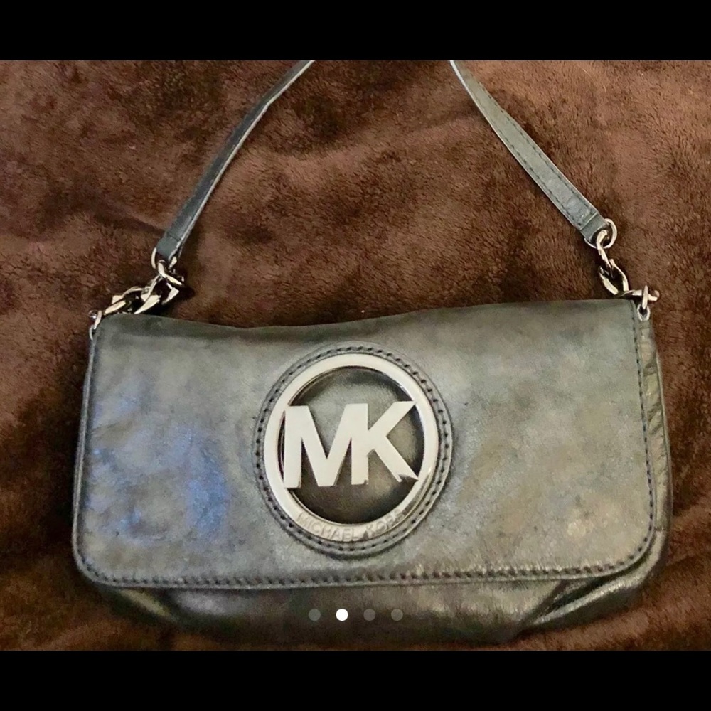 🛑SOLD🛑BEAUTIFUL MICHEAL KORS CLUTCH
