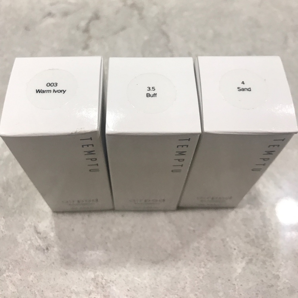 Temptu Airpods