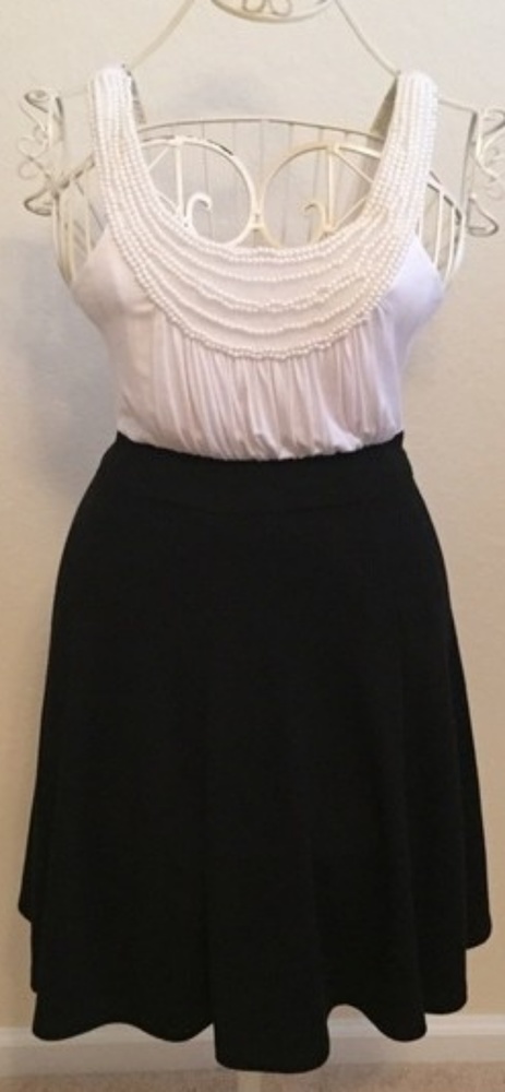 Soprano Pearl Embellished Dress (S)