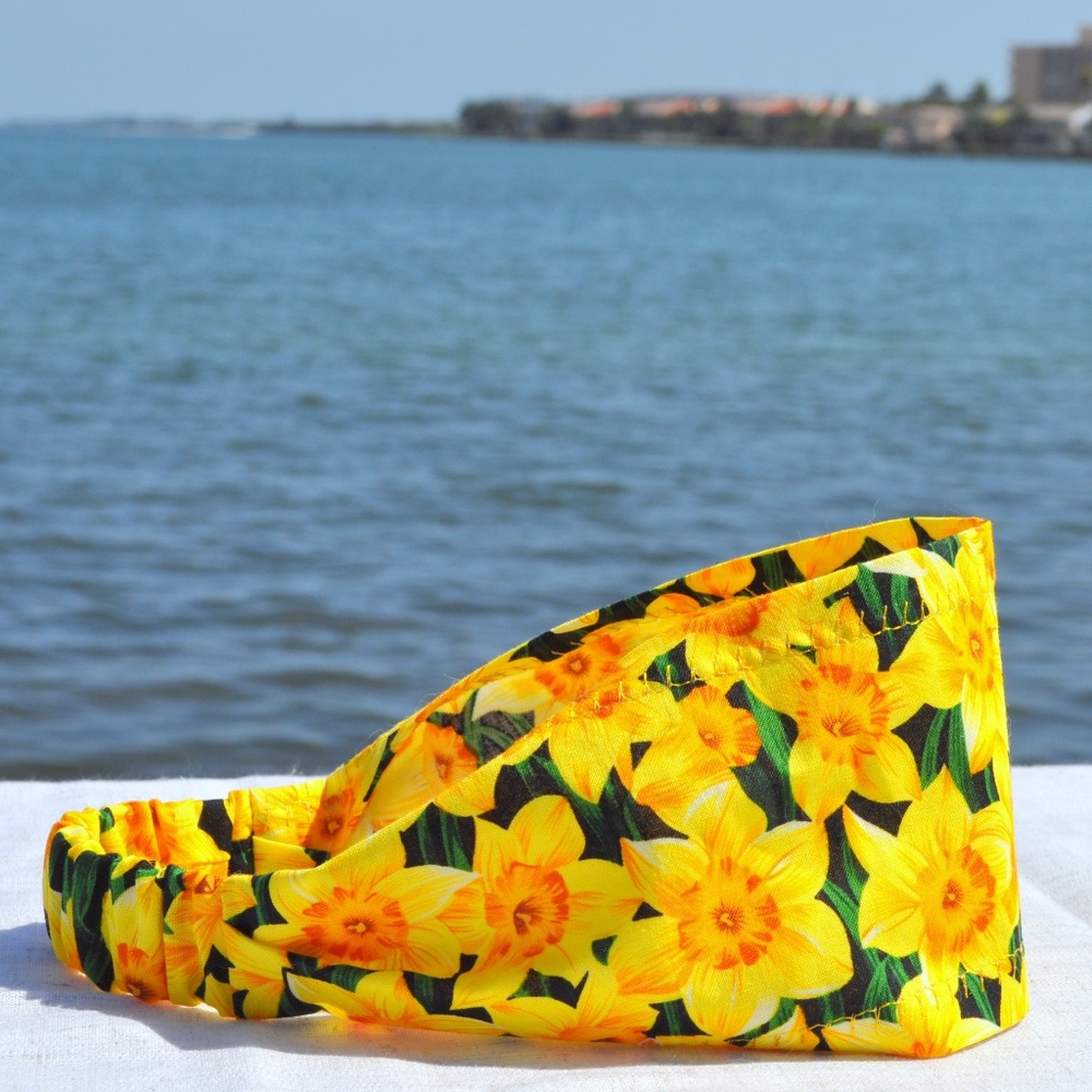 yellow flowers makeup hand-band