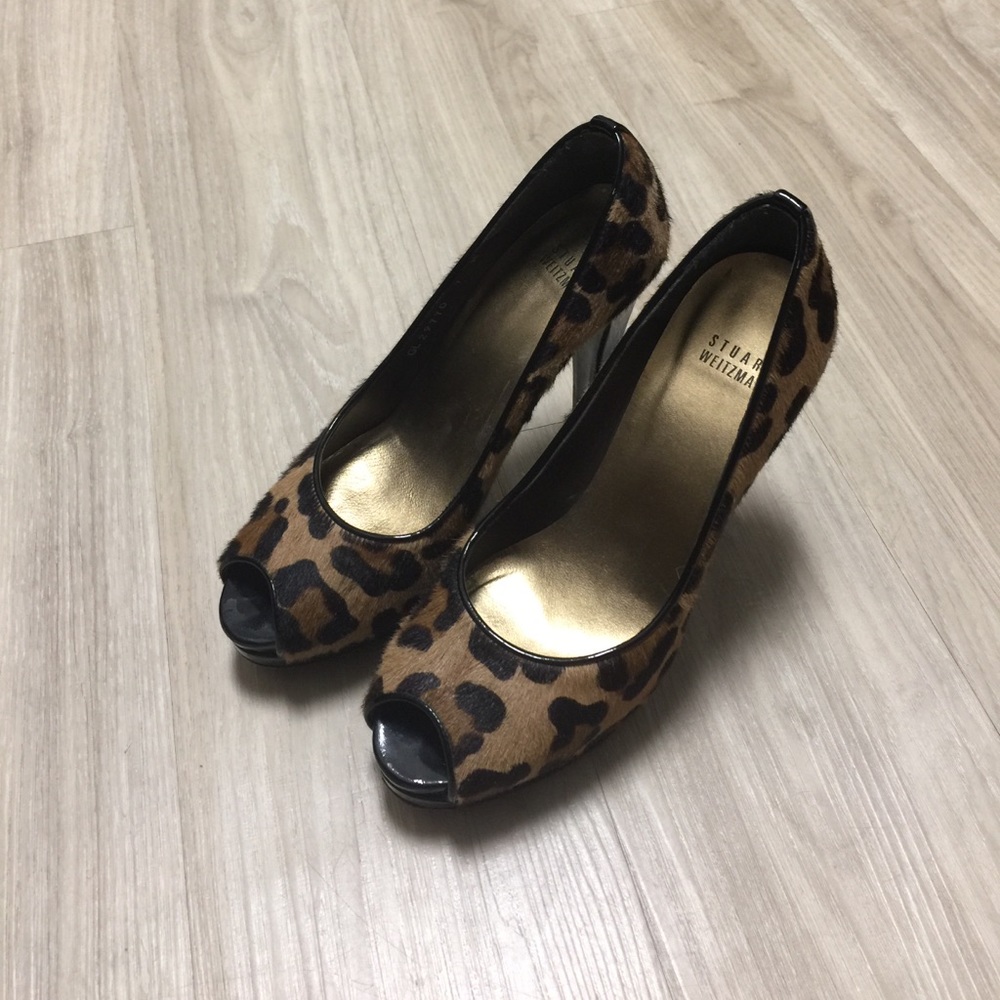 ❗️HP❗️Stuart Weitzman Leopard Print Heels