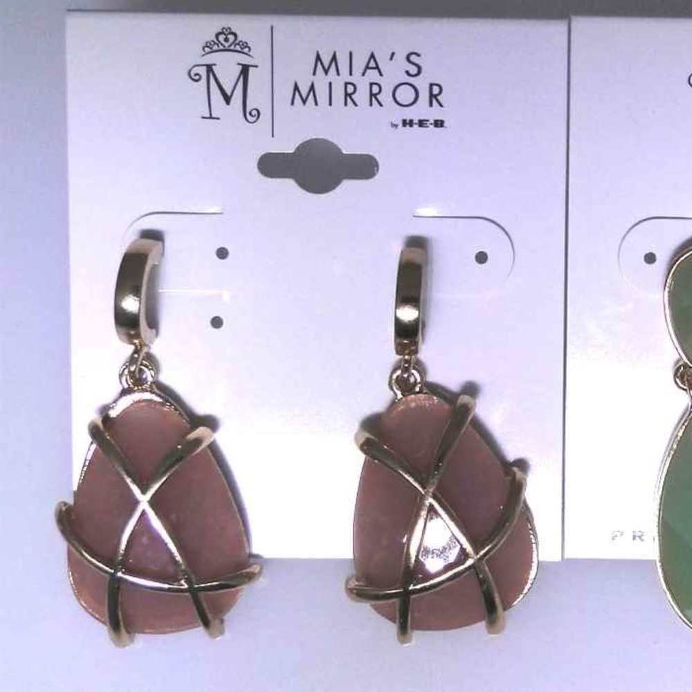 2 pair Mia's Mirror earrings, new, no price tags