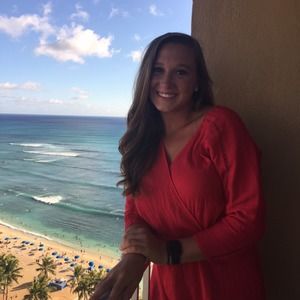 Meet your Posher, Claire