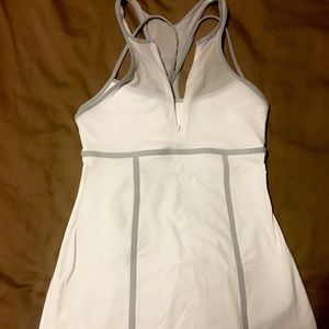 White lululemon running top