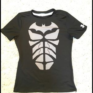 Boy’s Under Armour Heatgear Batman YXL Shirt