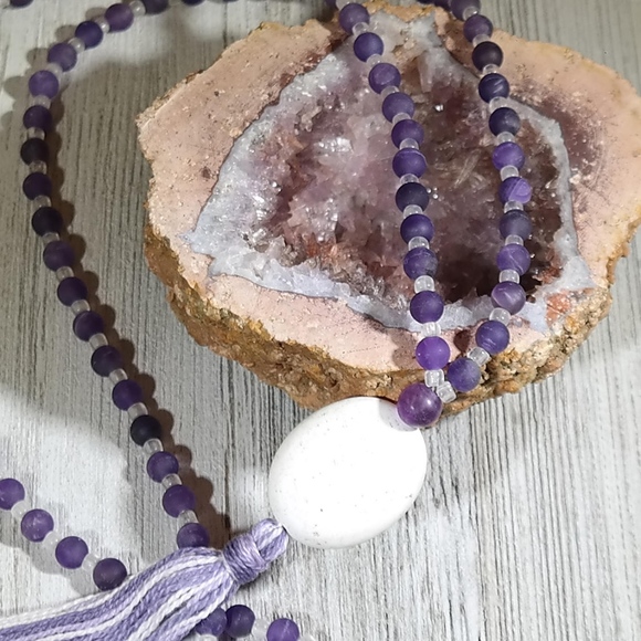 108 6MM Amethyst Bead Mala with Tassel - Picture 1 of 4