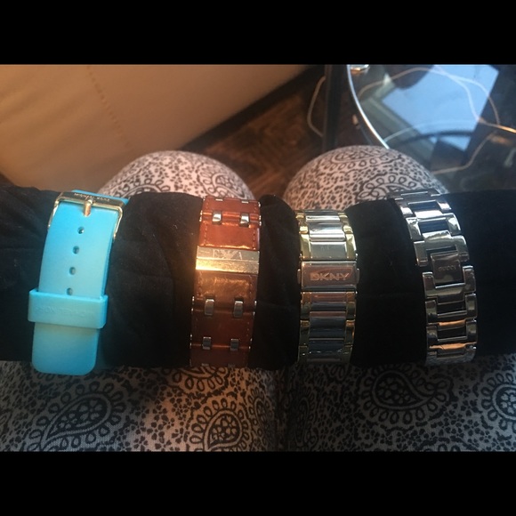 Random watches mk Armani dkny Gucci