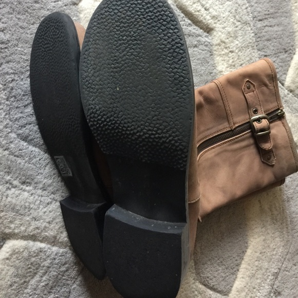 ALDO Riding Boots - Picture 2 of 4