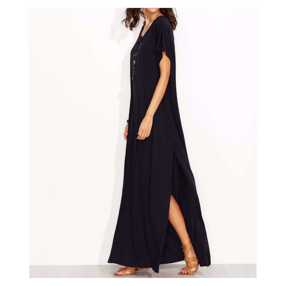 Black Short Sleeve Oversize Maxi Tee Shirt Dress - Picture 3 of 4