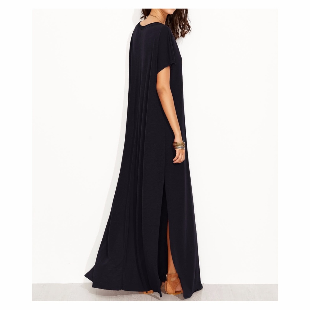 Black Short Sleeve Oversize Maxi Tee Shirt Dress - Picture 4 of 4