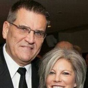 Meet your Posher, Chuck