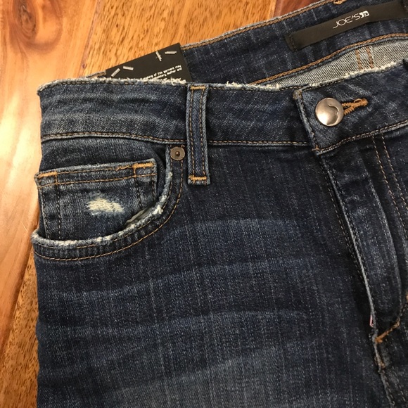 Joe’s Jeans Distressed Skinny Ankle - Picture 2 of 8