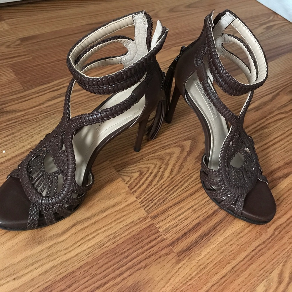 NWOT BCBGMAXAZRIA heels
