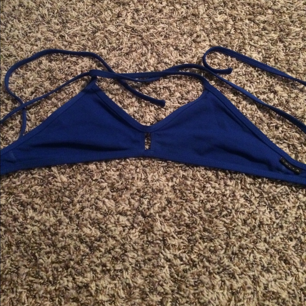 Jolyn vent top Blueberry