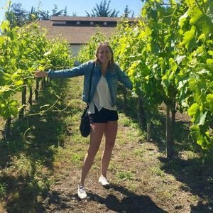 Meet your Posher, Caroline