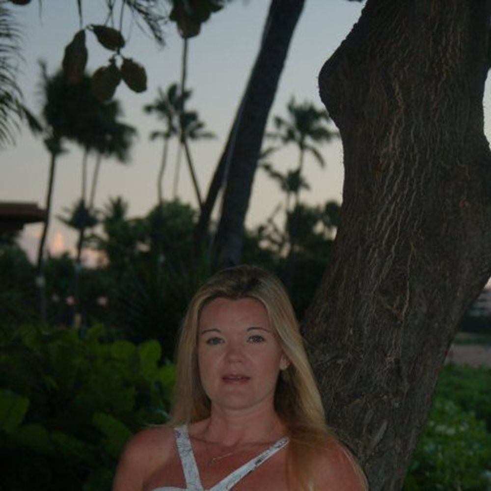 Meet your Posher, Becky