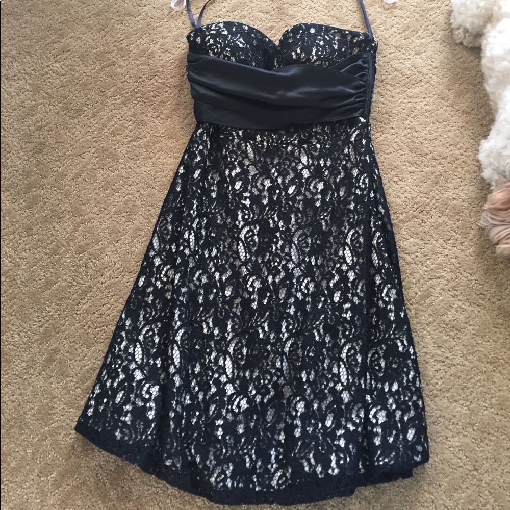 White House Black Market strapless dress