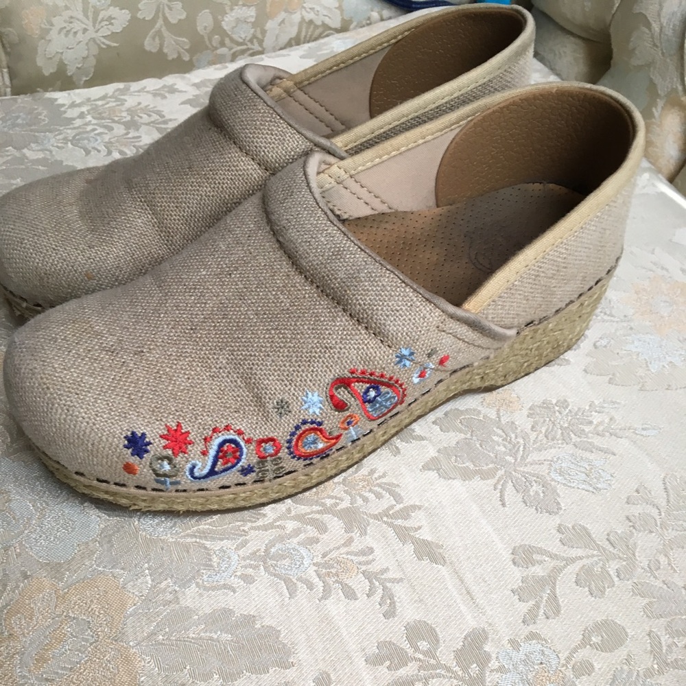 Women's Danskos