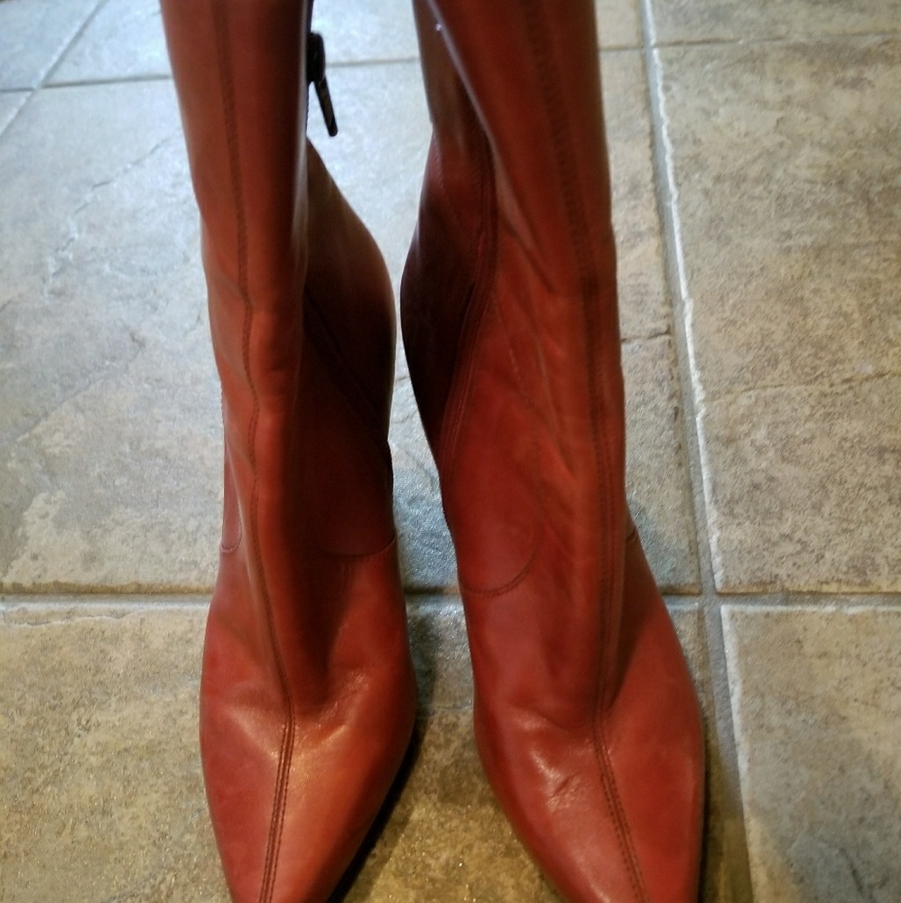 Nine west heel pointed toe boots