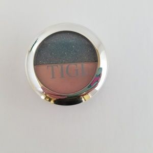 TiGi dual eyeshadow