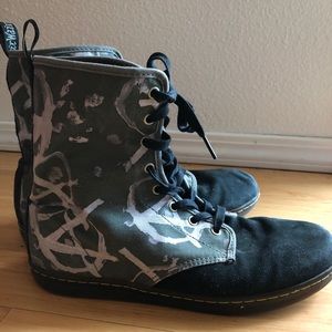 Dr Martens Suede Anarchy Food-Down Boot