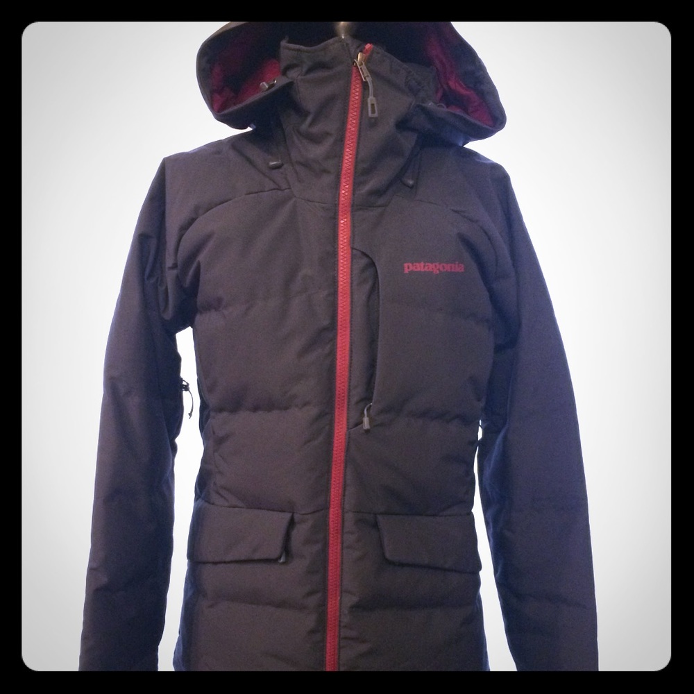 Patagonia Pipe Down women's small ski jacket.