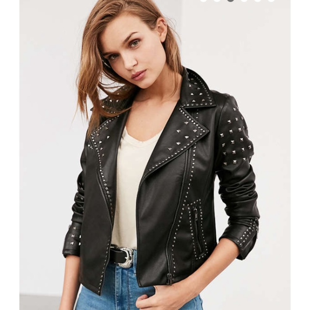 Embroidered leather jacket - Picture 2 of 6