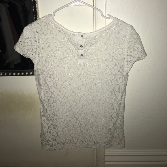 White lace shirt - Picture 2 of 2